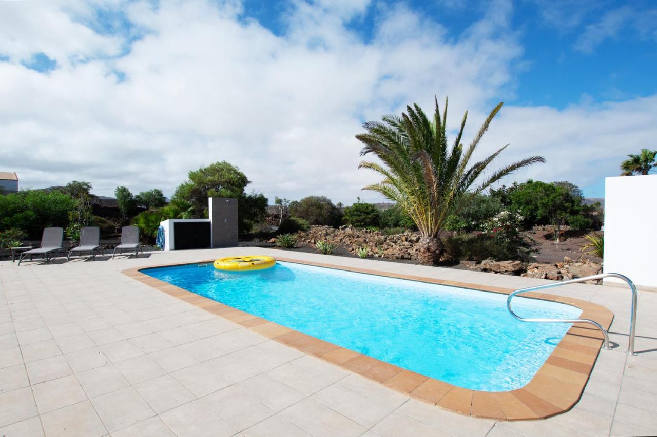 Wind Wave 28B - Heated & Shared Pool Villa La Oliva Dış mekan fotoğraf